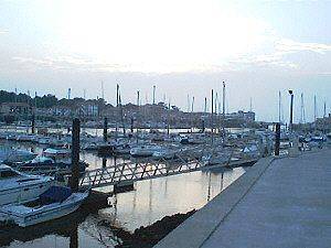 Hossegor and Capbreton Yacht marina logo