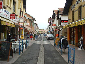capbreton shopping street