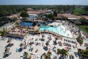 The Vieux Port Campsite in the Landes