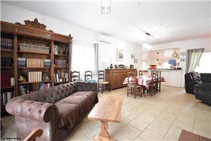 3 bedrooms 4 room house to buy in Saubrigues