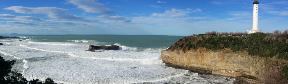 The lighthouse Biarritz /&copy CDT64
