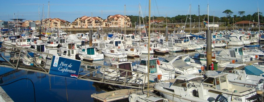 sea fishing - boat trip in the Landes