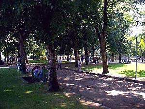 Theodore Denis park in Dax