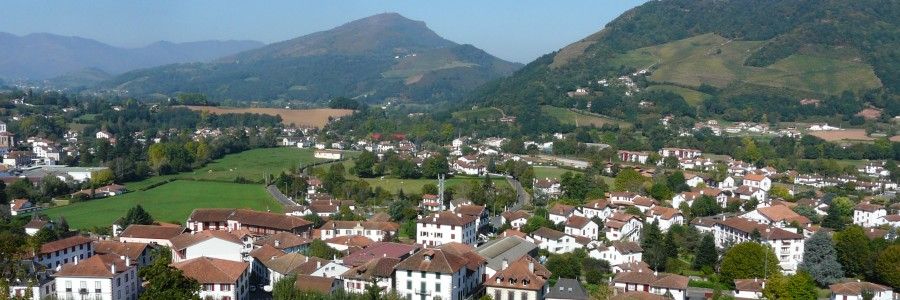 St Jean Pied de Port, at the foot of the Basque mountains