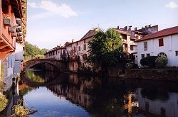 Stone bridge over the Nive &agrave; Saint Jean Pied de Port