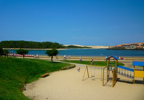 photo Port d'Albret salt water lake