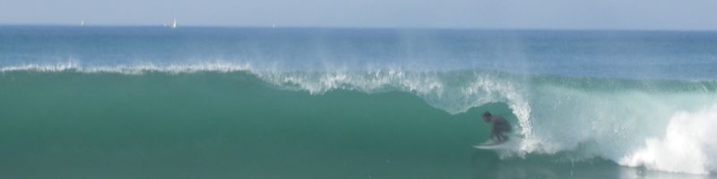 surf session in Hossegor