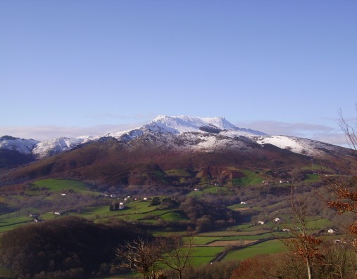 La rhune under the snow/copy/CDT64