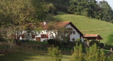maison amestoia chambres d'hotes st etienne baigorry