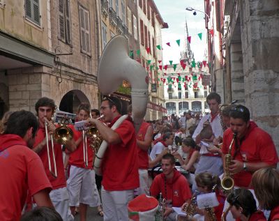 Banda fêtes de Bayonne/© CDT64