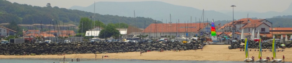 Sailboat beach Ciboure Socoa